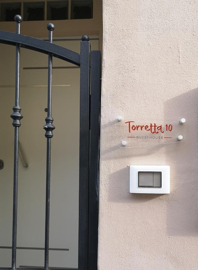 Torretta10 Guesthouse リヴォルノ エクステリア 写真